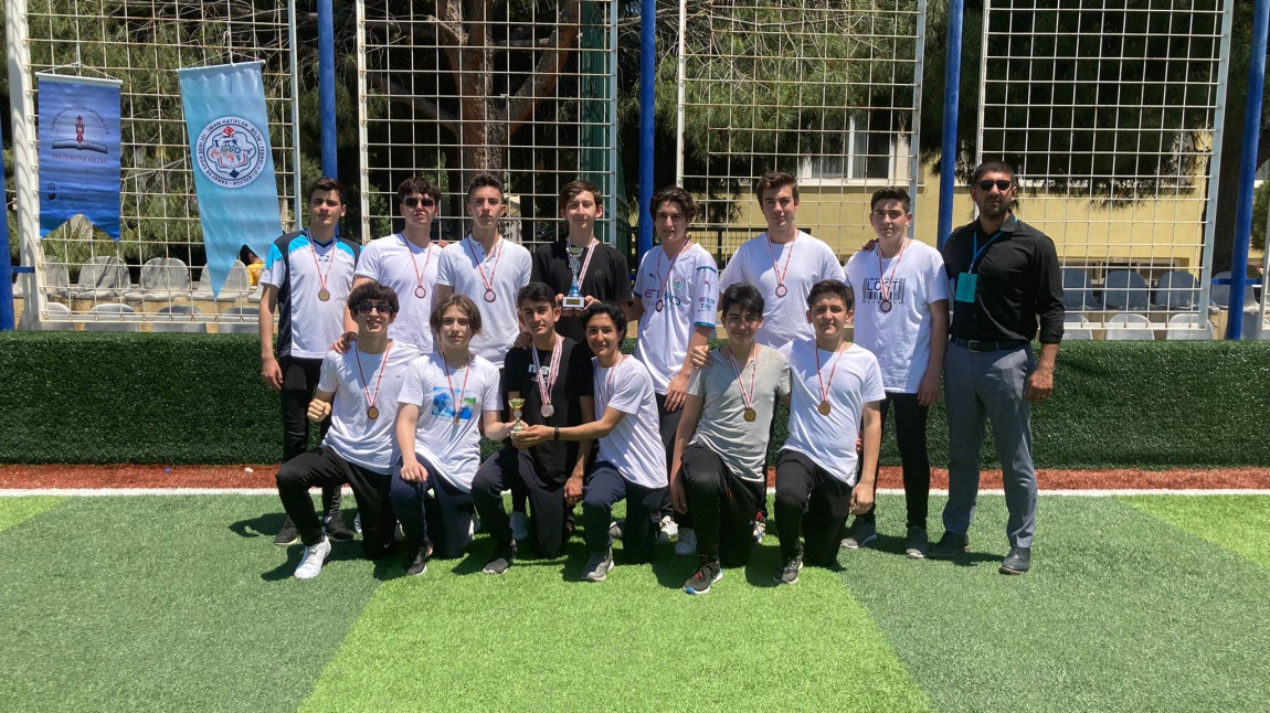 Okul Futbol ve Masa Tenisi Takımlarımız Kupalarına Kavuştu