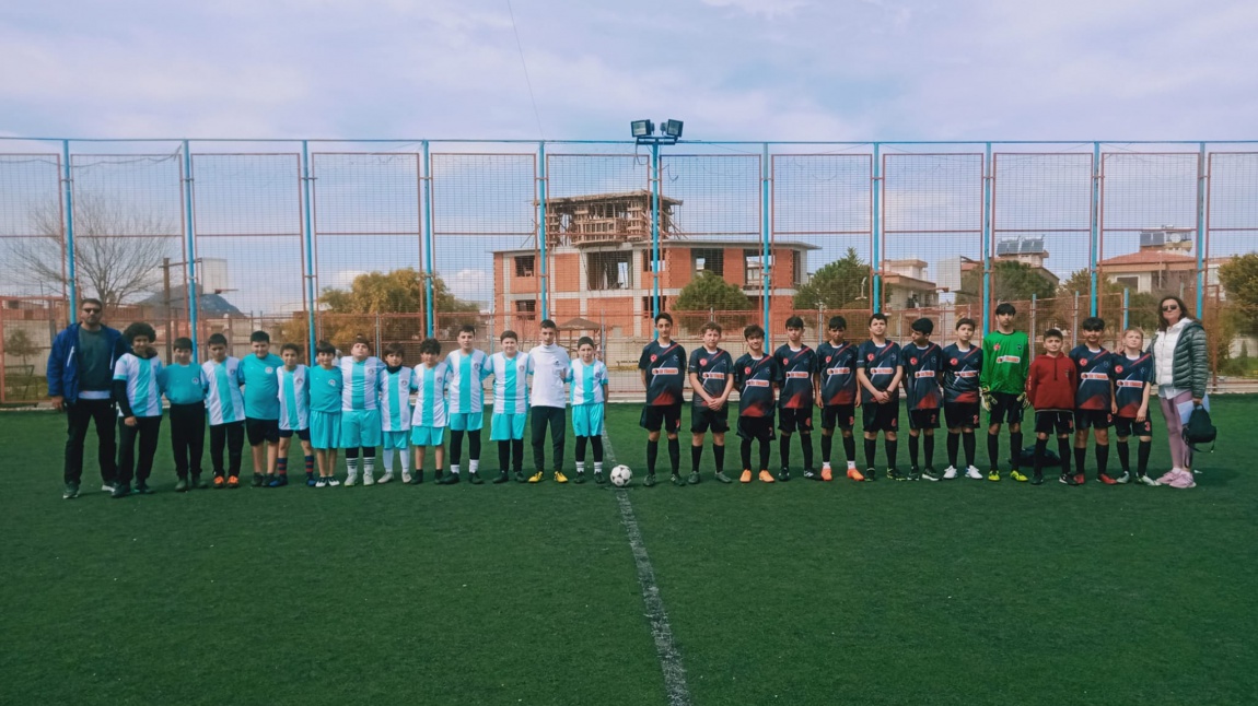 Ortaokul Futbol Takımımız Gurubunu Lider Tamamladı