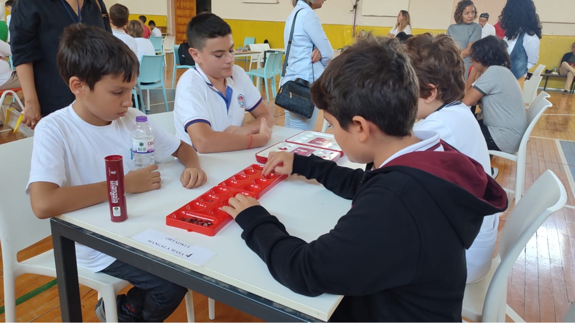 Okulumuz Güzelbahçe İlçe Milli Eğitim Müdürlüğü’nün Düzenlediği İzop Akıl ve Zeka Oyunları Turnuvası’na Ev Sahipliği Yaptı